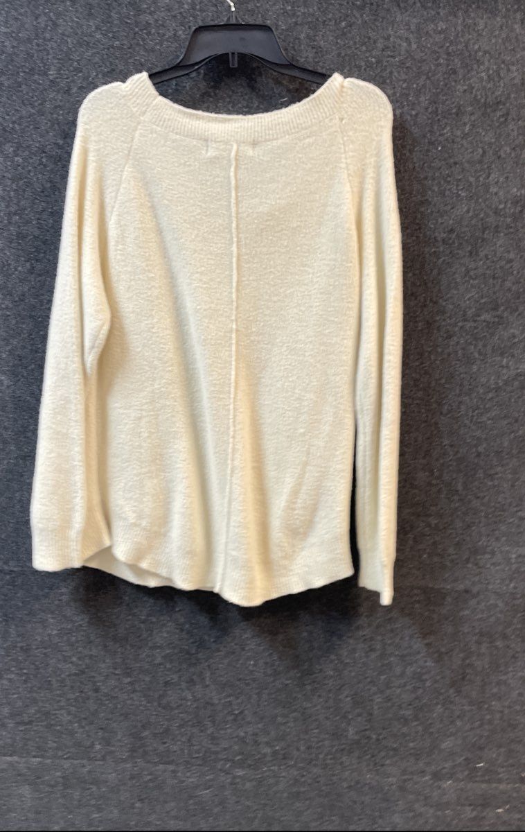 New York & Company Women's Cream Fuzzy Soft Knit Exposed Seam Sweater NWT Sz L