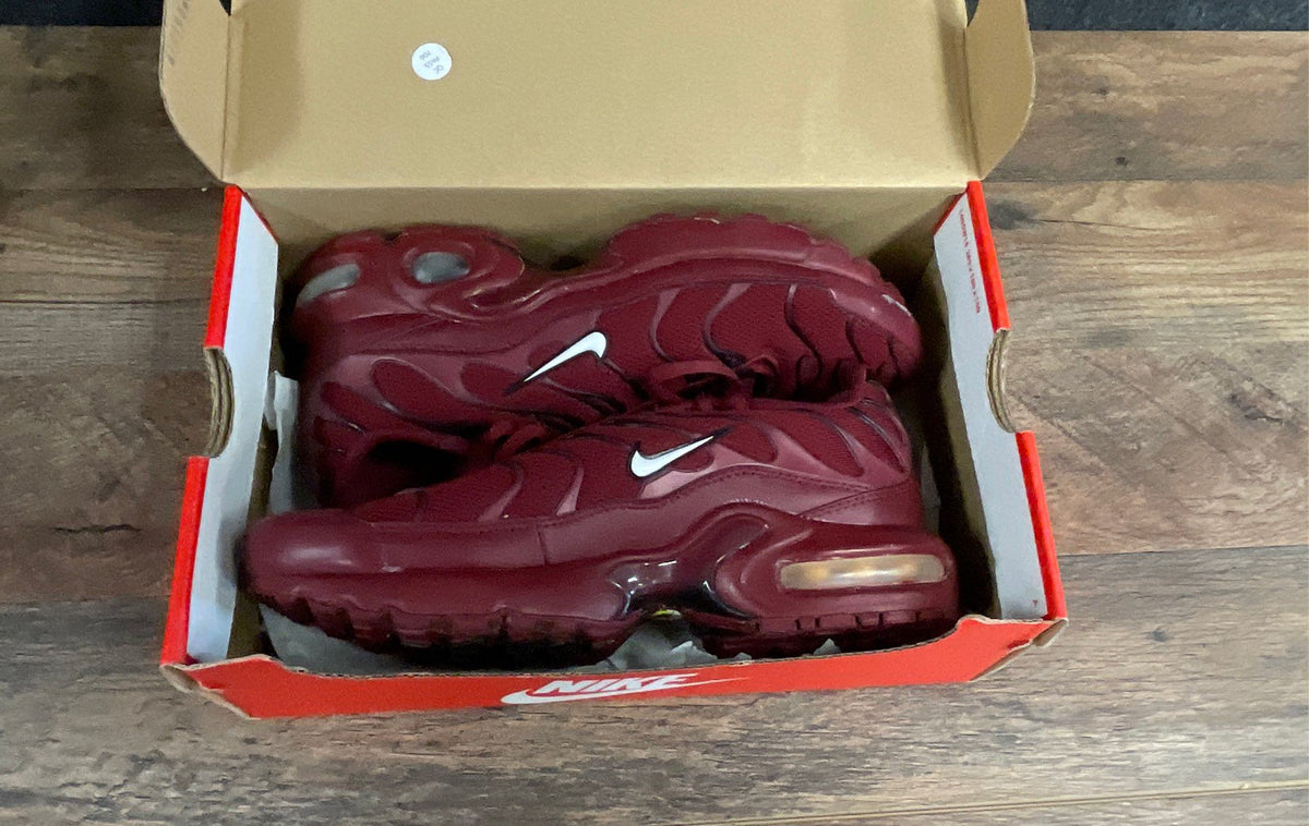 Nike Air Max Plus GS Night Maroon Running Sneakers Size 5.5Y