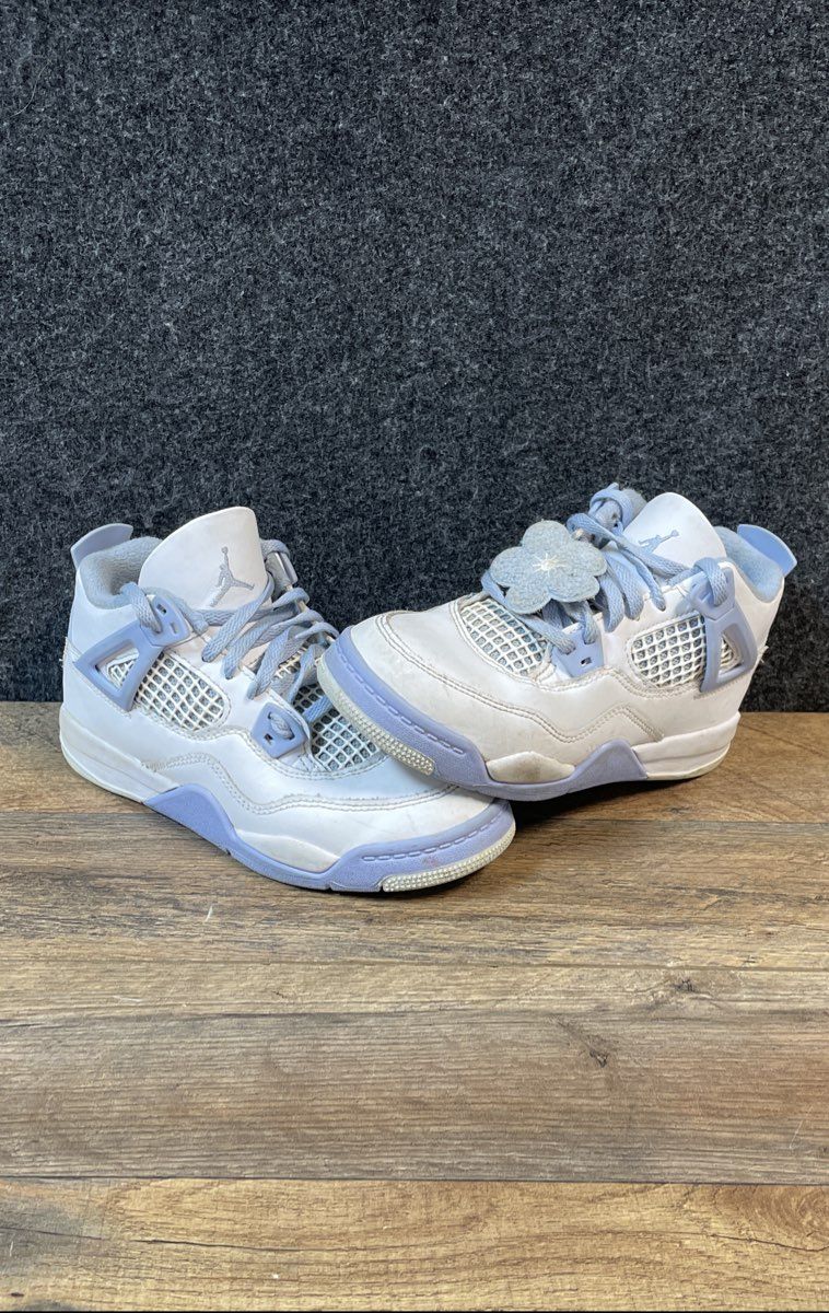 Air Jordan 4 Retro White Football Grey Light Blue Kids Size 2Y
