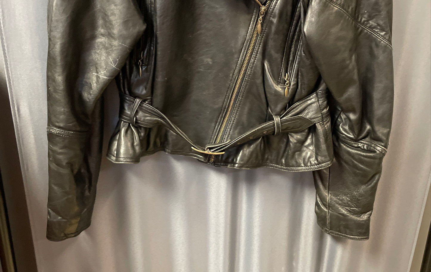 Michael Joseph Men's Black Leather Motorcycle Jacket Belted Vintage 90s Sz L