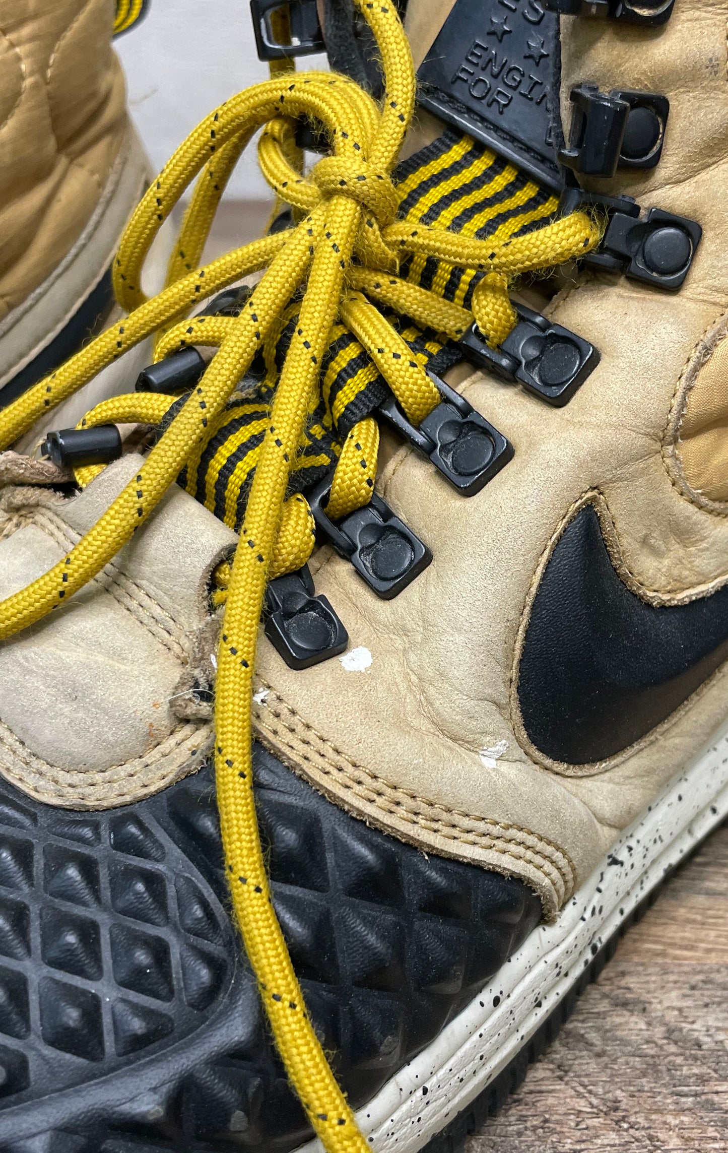 Nike Lunar Force 1 Duckboot '17 Metallic Gold Tan Black High Top Size 10