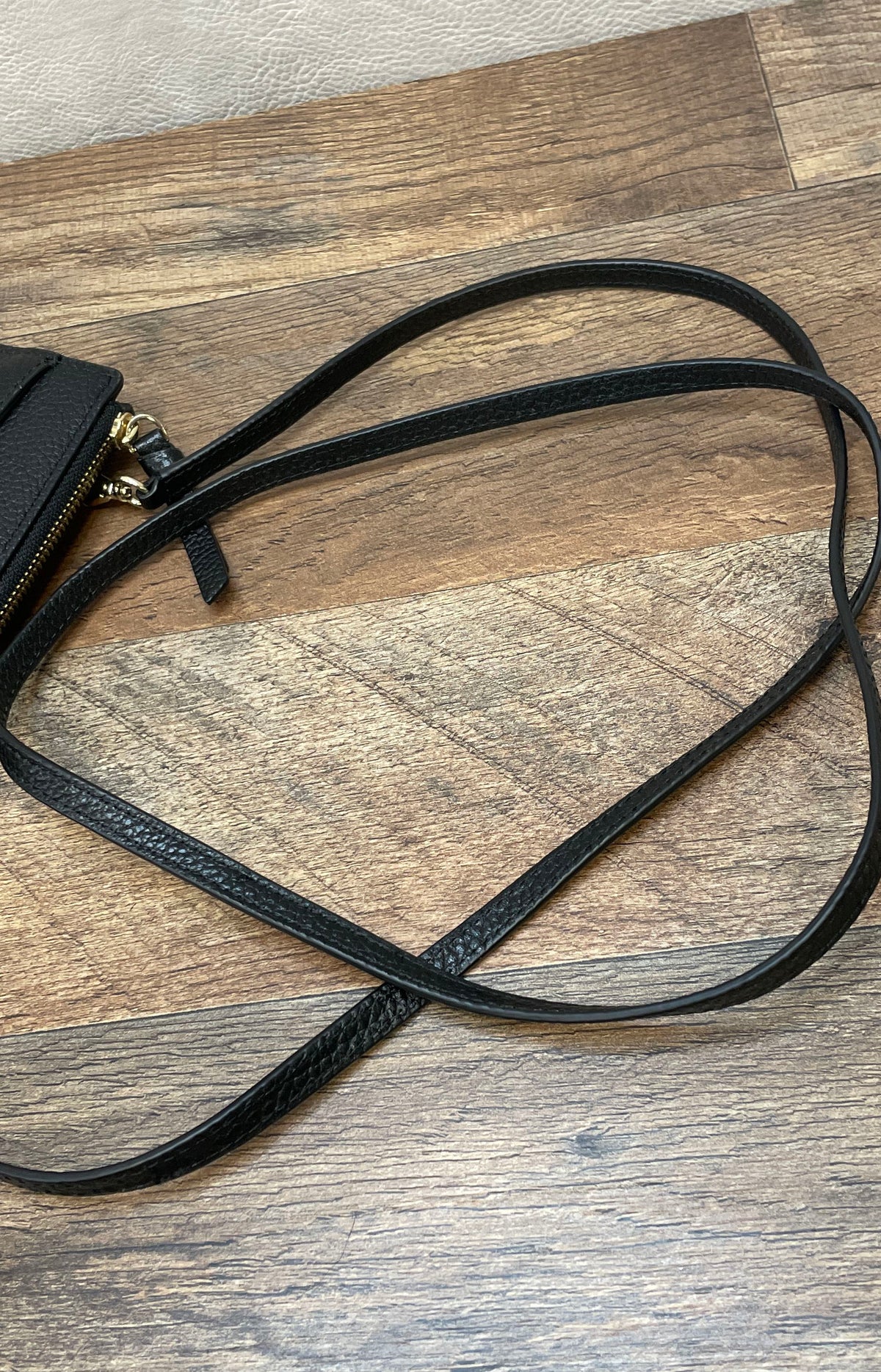 Kate Spade Black Pebbled Leather Wallet on Chain Crossbody Bag Gold Hardware