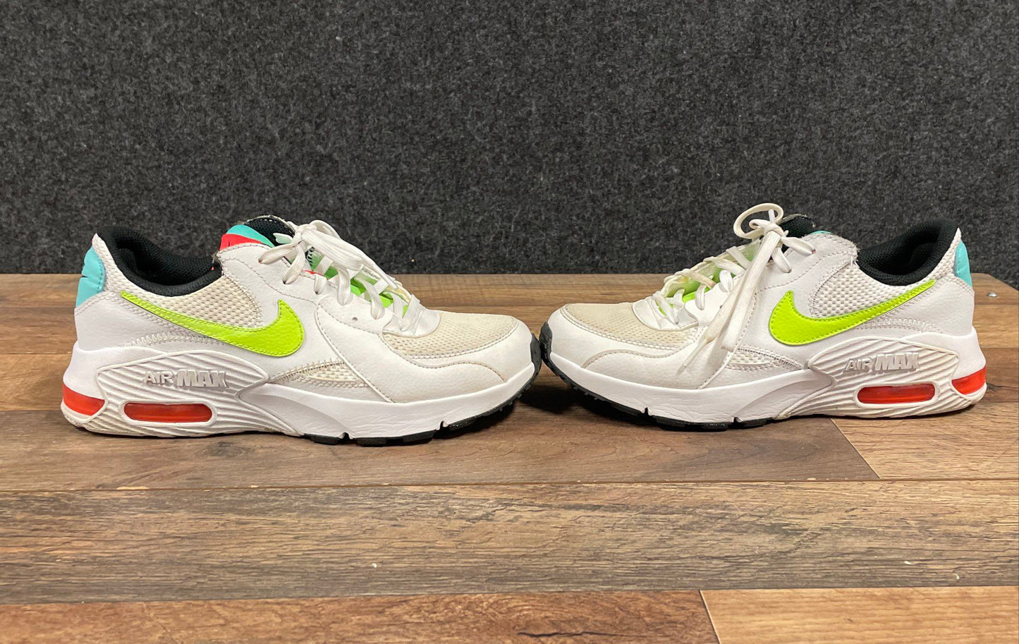 Nike Air Max Excee White Volt Teal Orange Women's Lifestyle Sneakers Size 7.5