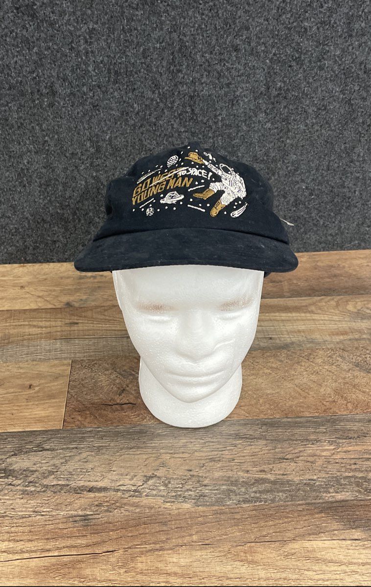 Sendero Provisions Co. Men's Black Go West To Space Snapback Hat NWT OS