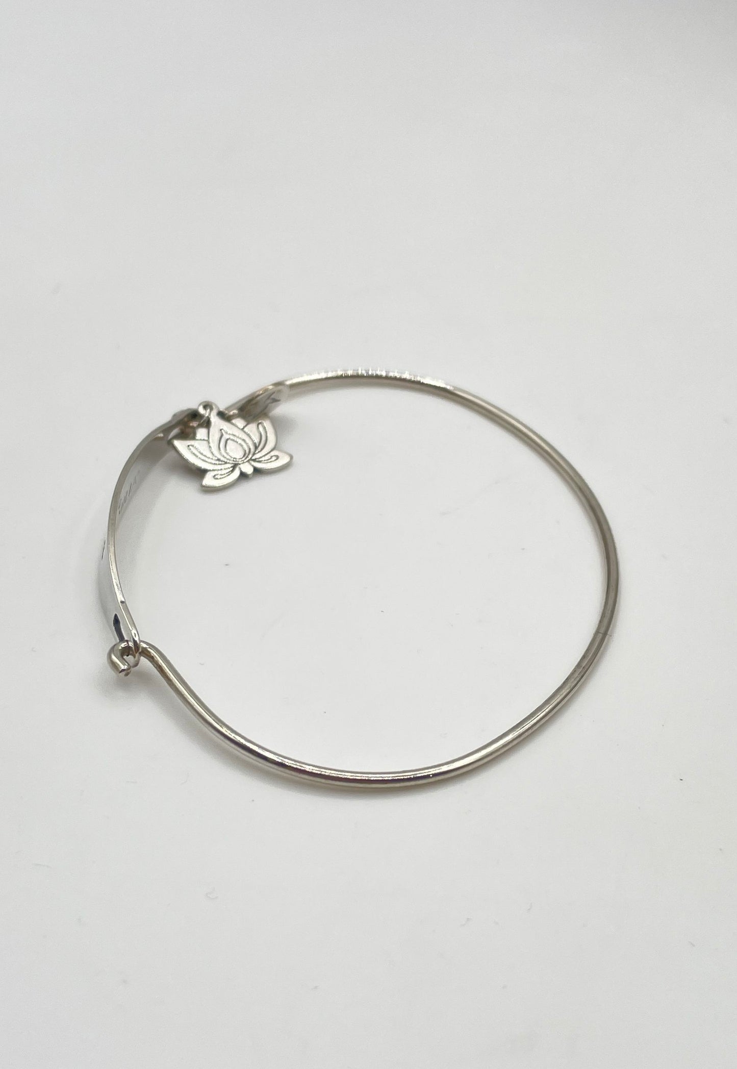Chamilia 925 Sterling Silver 'Dream Big' ID Bangle Bracelet 6.1g