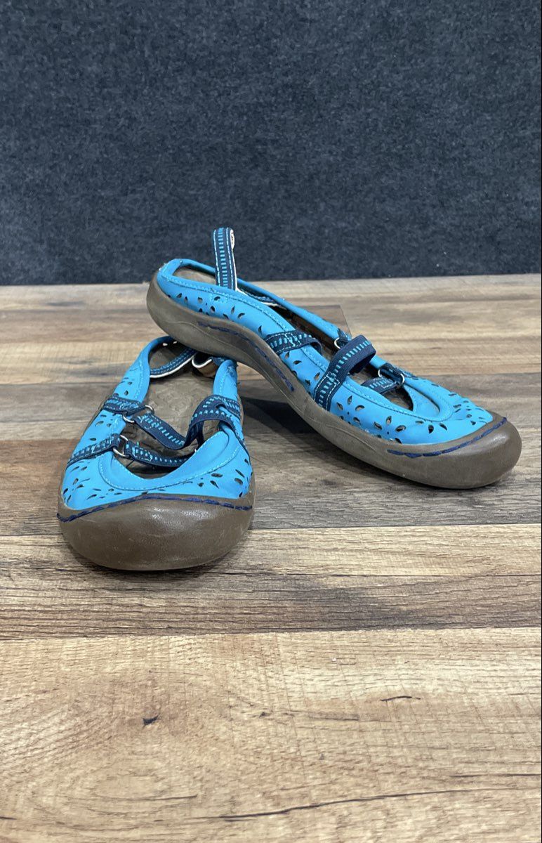 Muk Luks Blue Laser Cut Strappy Slingback Flats Women's Size 7