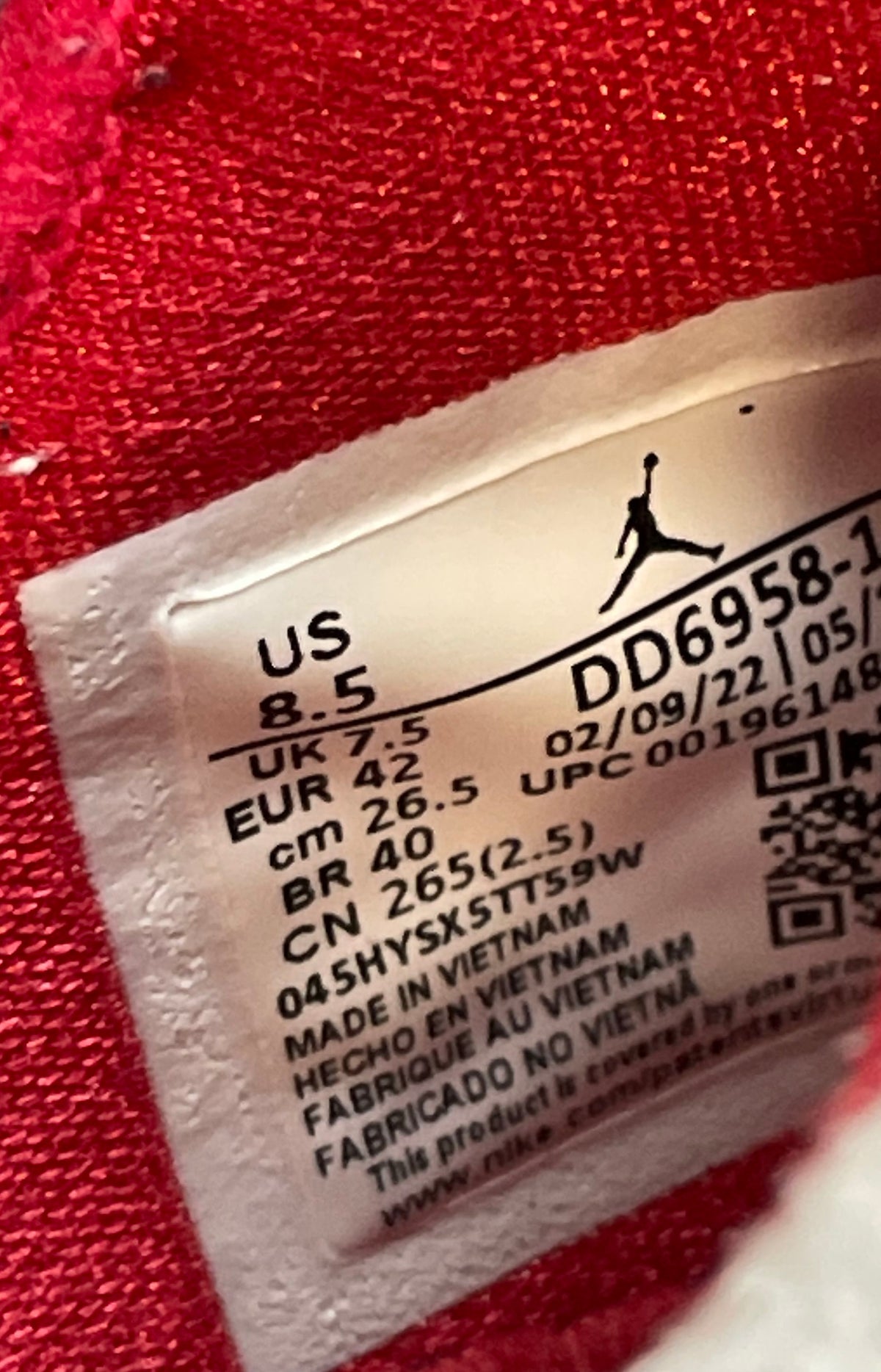 Nike Air Jordan 37 Hare White True Red Basketball Shoes Men's Size 8.5