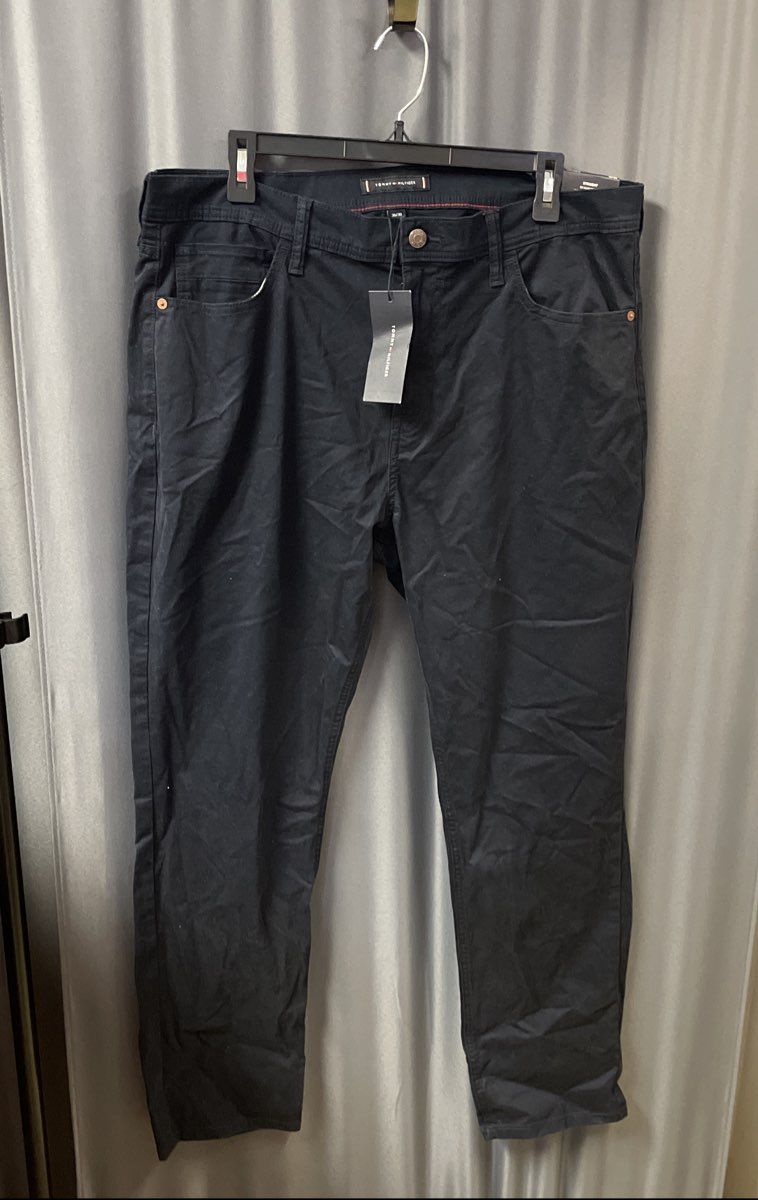 Tommy Hilfiger Men's Dark Blue TH Flex Straight Fit Stretch Slacks NWT 36x30
