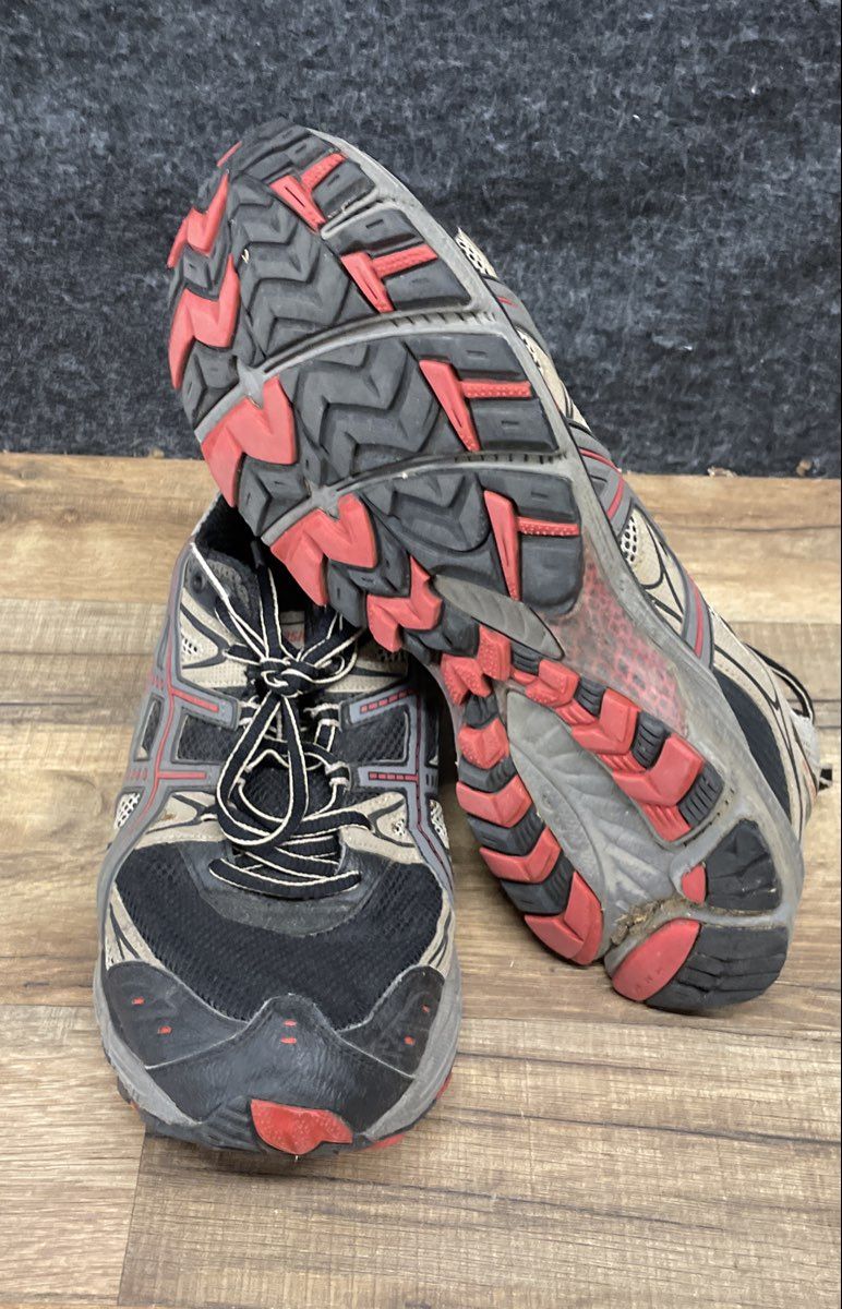 Asics Gel Kahana 5 Grey Black Red Trail Running Sneakers Men's Size 11