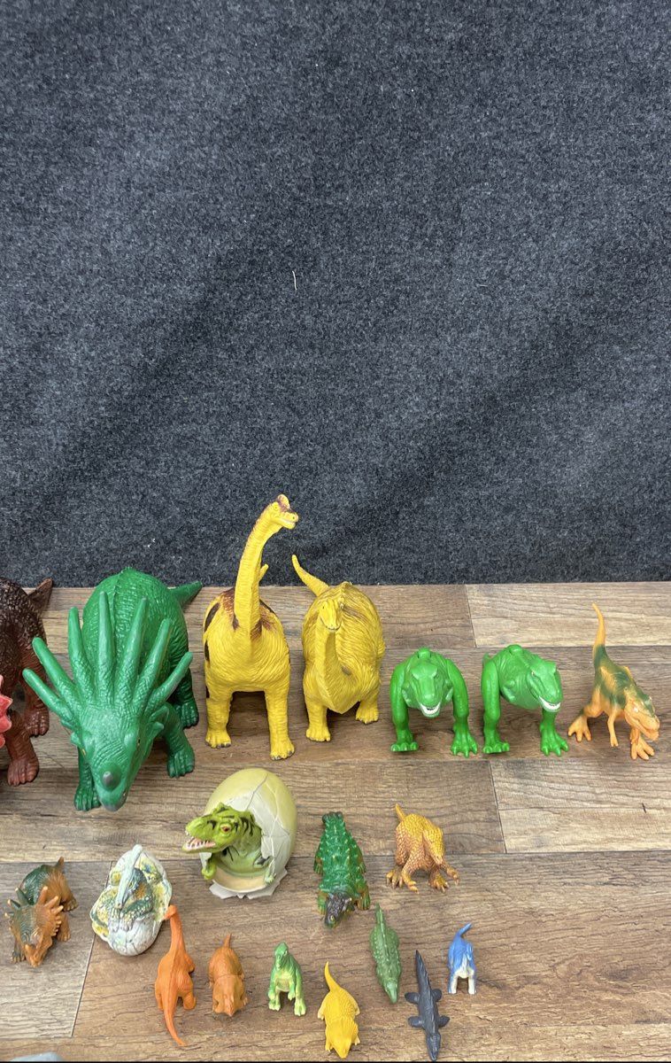 Large Lot Plastic Dinosaur Figures Toys & Cards Mixed Vintage Collection