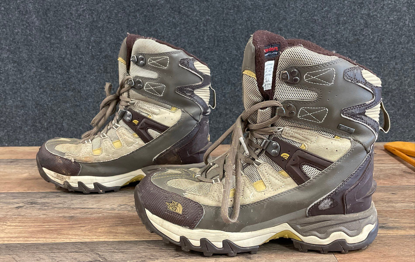 The North Face Gore-Tex Primaloft 400g Winter Hiking Boots Women's Size 11