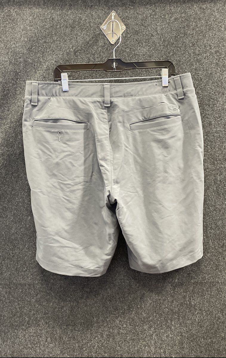 Under Armour Men's HeatGear Performance Golf Shorts Grey Loose Fit Sz 38