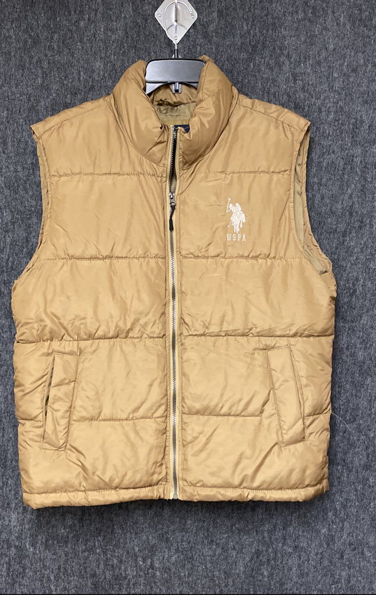 U.S. Polo Assn. Men's Tan Signature Puffer Vest Full Zip Size Medium