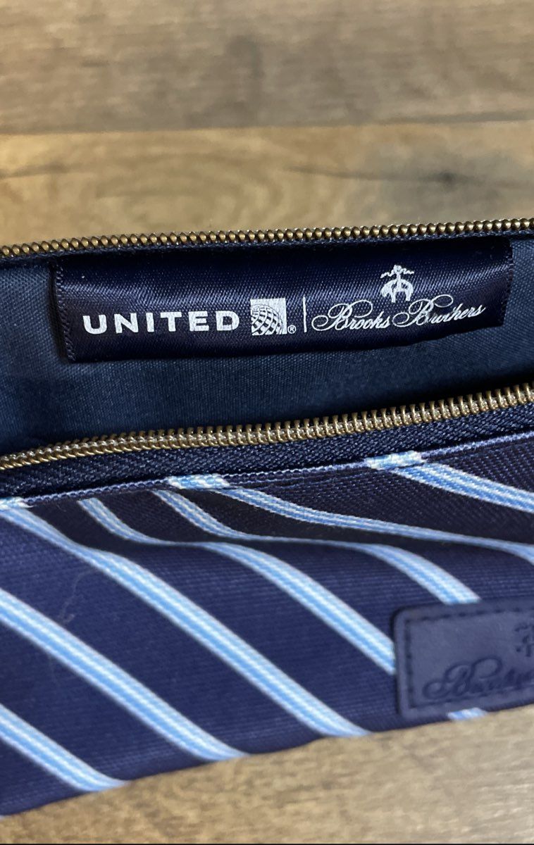 Brooks Brothers Navy Repp Stripe Toiletry Pouch Travel Bag Lot of 2