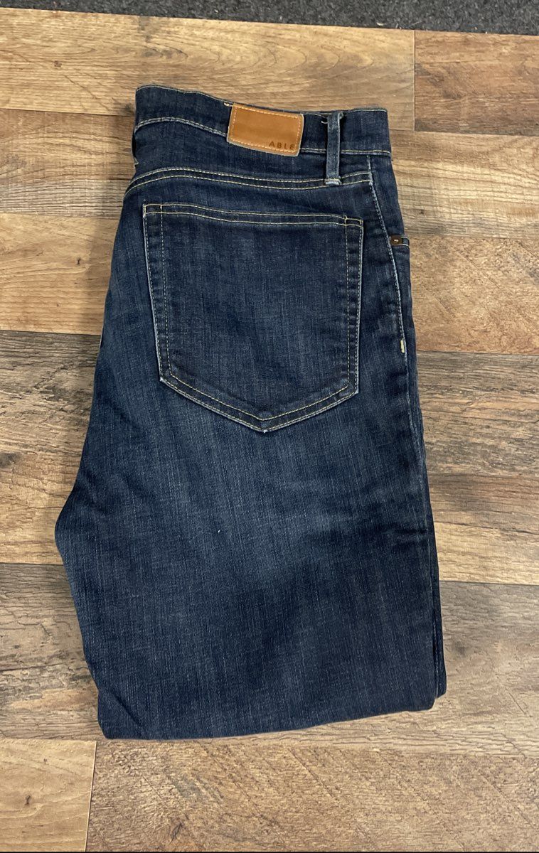 ABLE Women's Dark Blue Wash Denim High Rise Skinny Jeans Sz 32
