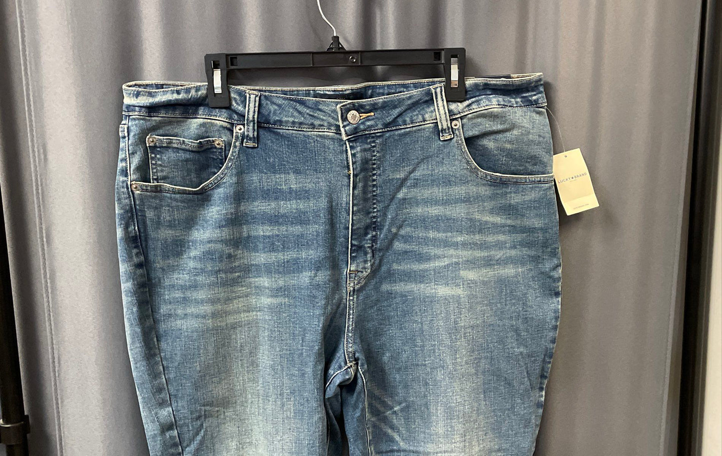 Lucky Brand Women's Emma Crop Jeans Blue High Rise Curvy Fit NWT Size 18W