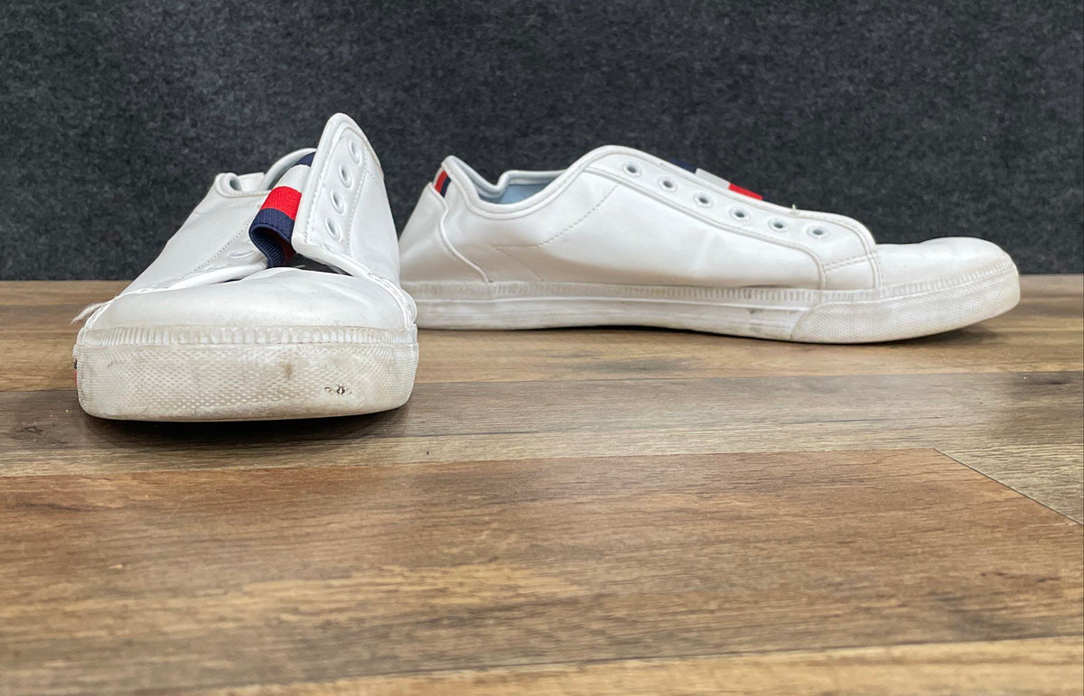 Tommy Hilfiger Men's White Flag Low Top Casual Slip-On Sneakers Size 11