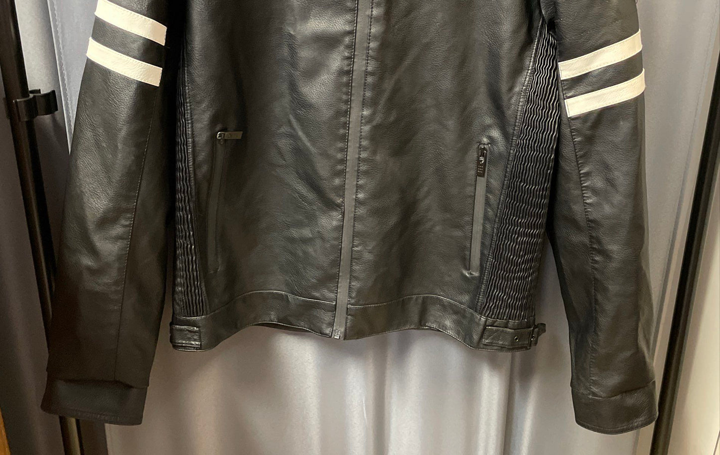 Fried Denim Men's Black White Faux Leather Biker Cafe Racer Jacket Size L