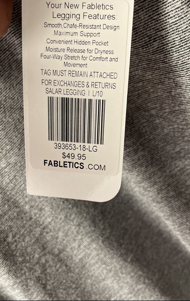 Fabletics Old Navy Women's Mixed Workout Set Gray NWT Salar Leggings Bra L