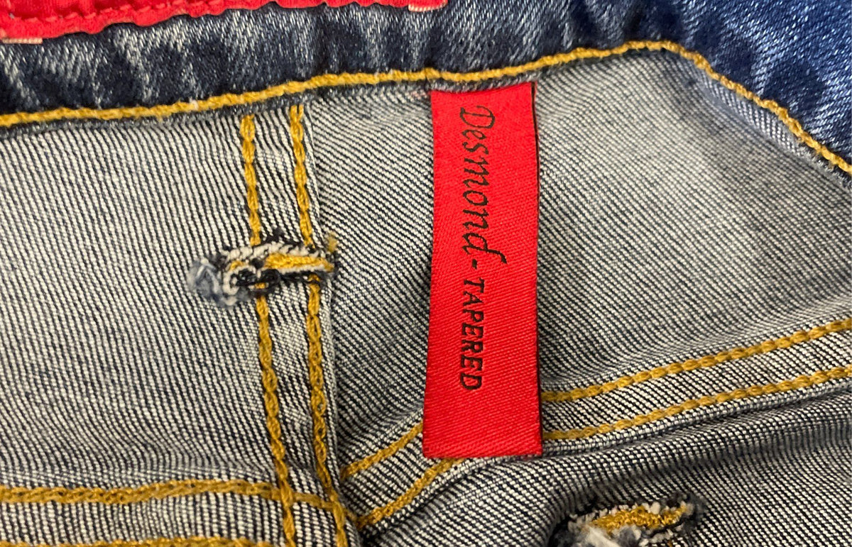 Guess Men's Desmond Tapered Jeans Medium Wash Blue Whiskered Stretch Sz 30
