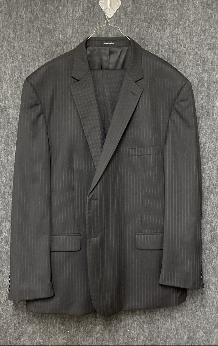 Pronto Uomo Platinum Men's Black Pinstripe Wool Two-Piece Suit 56L 48W