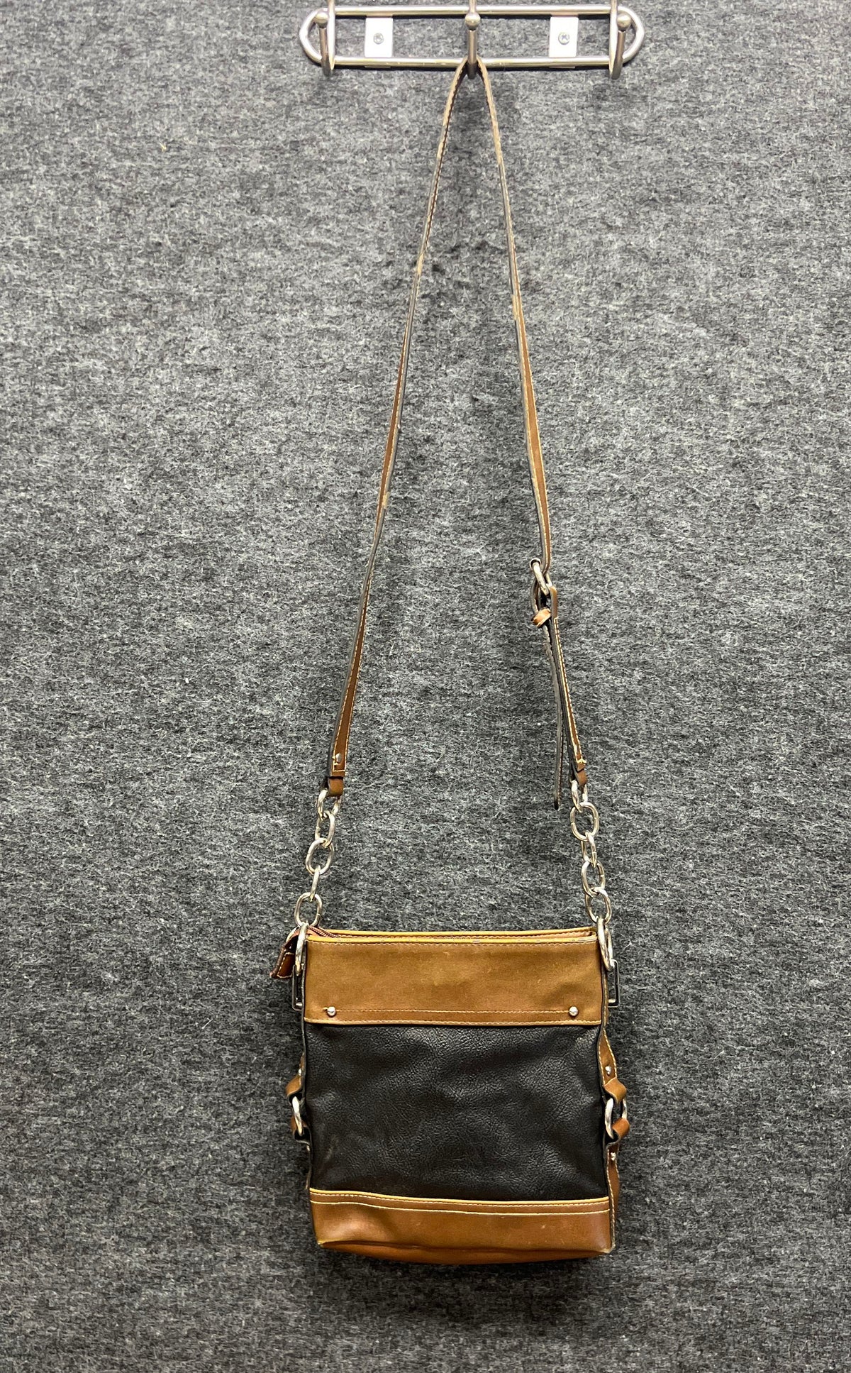 Chaps Black Brown Pleated Crossbody Bag Chain Strap Shoulder Purse