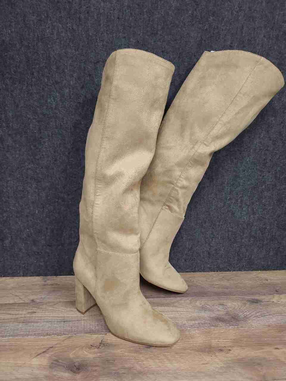 H&M Beige Faux Suede Knee High Block Heel Boots Women's Size 38 US 7.5
