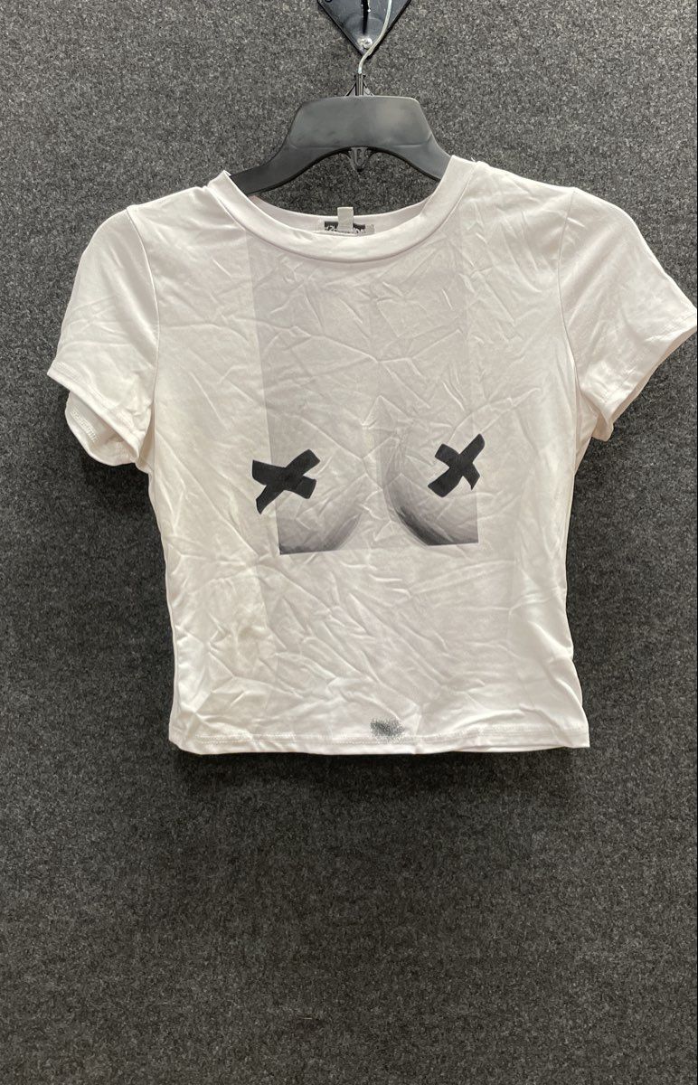 Fashion Nova Women's White Graphic Short Sleeve Crop Top T-Shirt Size M