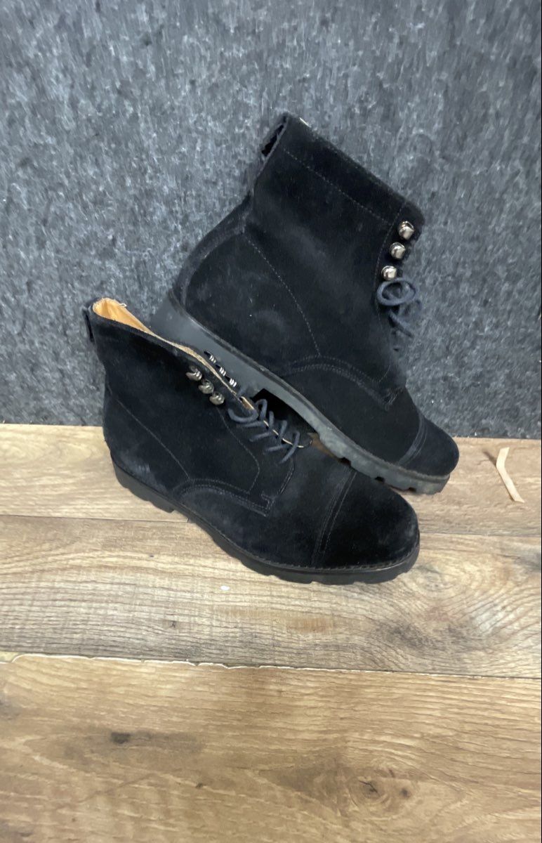 Ralph Lauren Black Suede Cap Toe Combat Lace-Up Boots Women's Size 6B