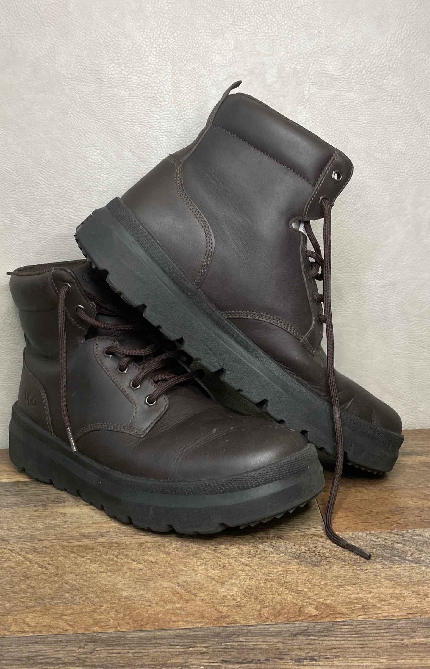 UGG Emmett Dark Brown Leather Waterproof Lace-Up Hiking Boots Men's Size 11