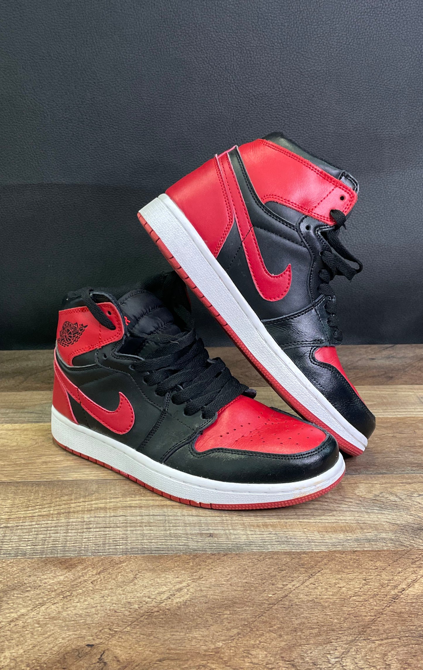 Nike Air Jordan 1 Retro High OG Bred Black Red High Top Sneakers Size 7