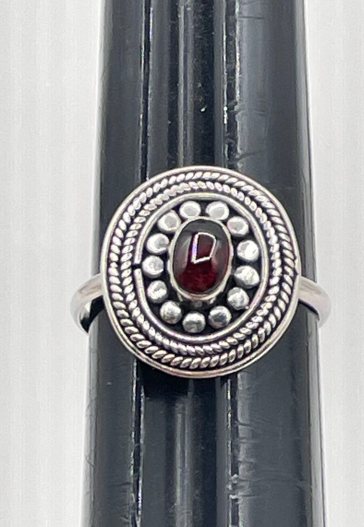 925 Sterling Silver Red Resin Stone Bali Style Twisted Rope Ring 2.8g