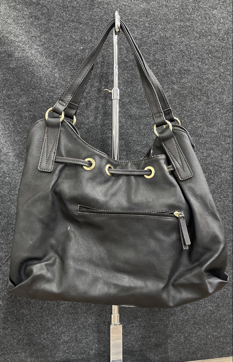 Liz Claiborne Black Leather Drawstring Tassel Shoulder Bag Gold Hardware Tote