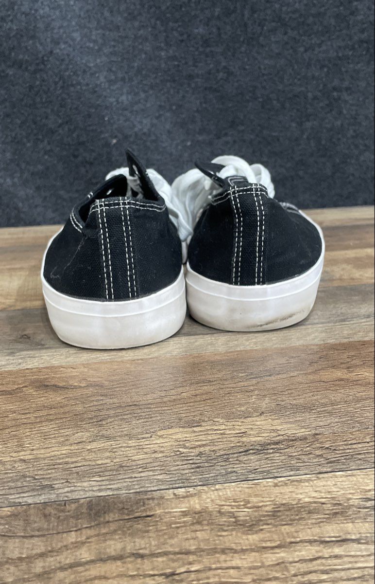 Torrid Black Canvas Low Top Sneakers Women's Size 11WW Extra Wide