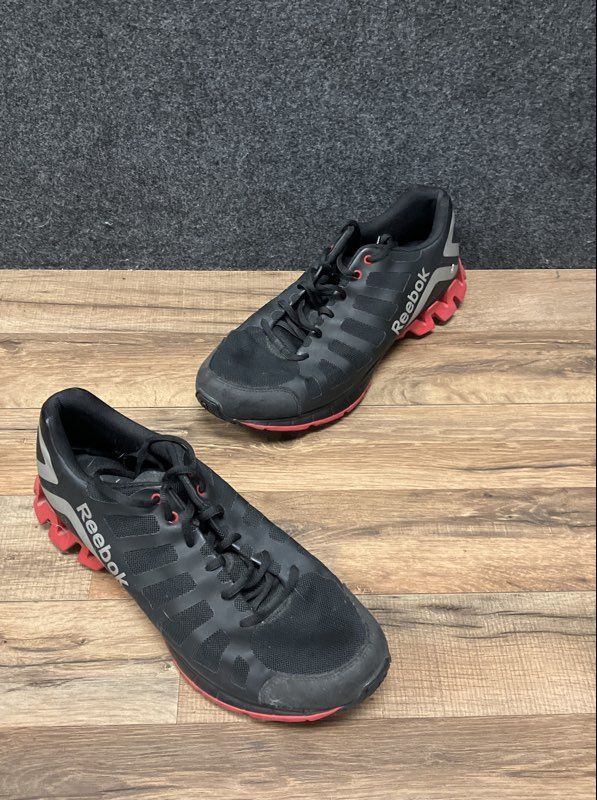 Reebok Zigtech ZigDynamic Black Red Silver Running Shoes Men's Size 12