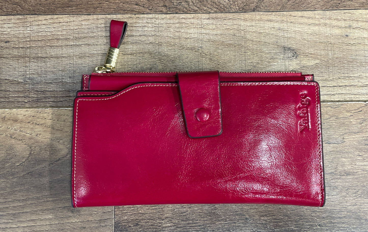 Yafeige Magenta Patent Leather Bifold Organizer Wallet Gold Hardware