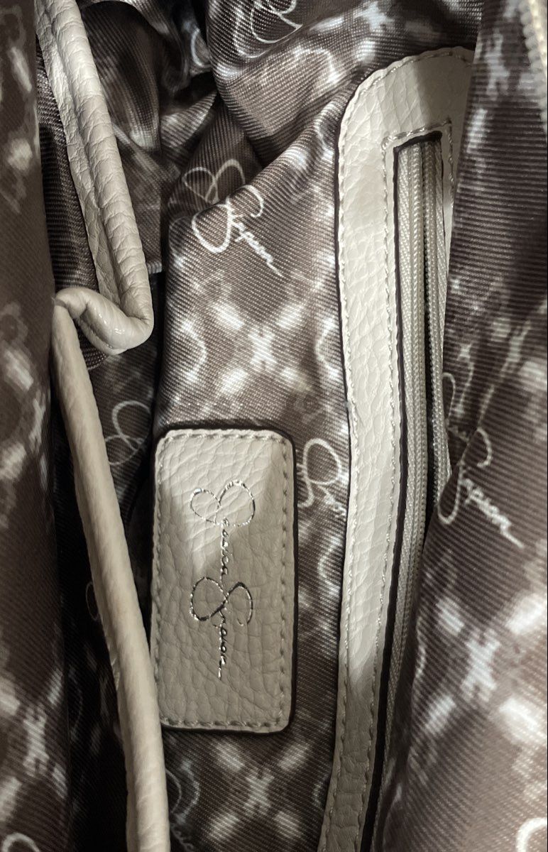 Jessica Simpson White Pebbled Leather Satchel Handbag Silver Hardware