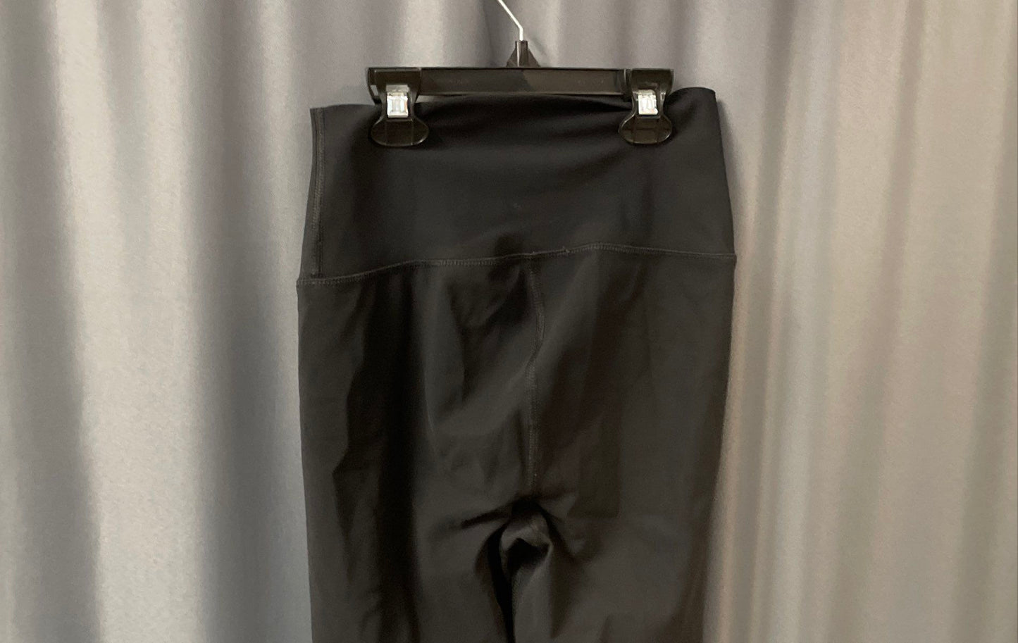 Alo Yoga Women's Black High-Waist Ripped Warrior Yoga Leggings Sz XXS