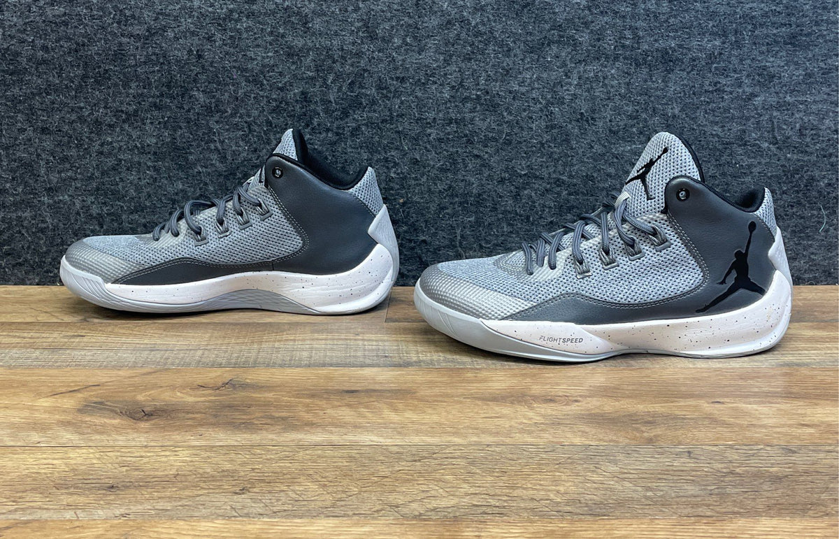 Nike Air Jordan Ultra Fly Cool Grey Black White Basketball Shoes Size 8