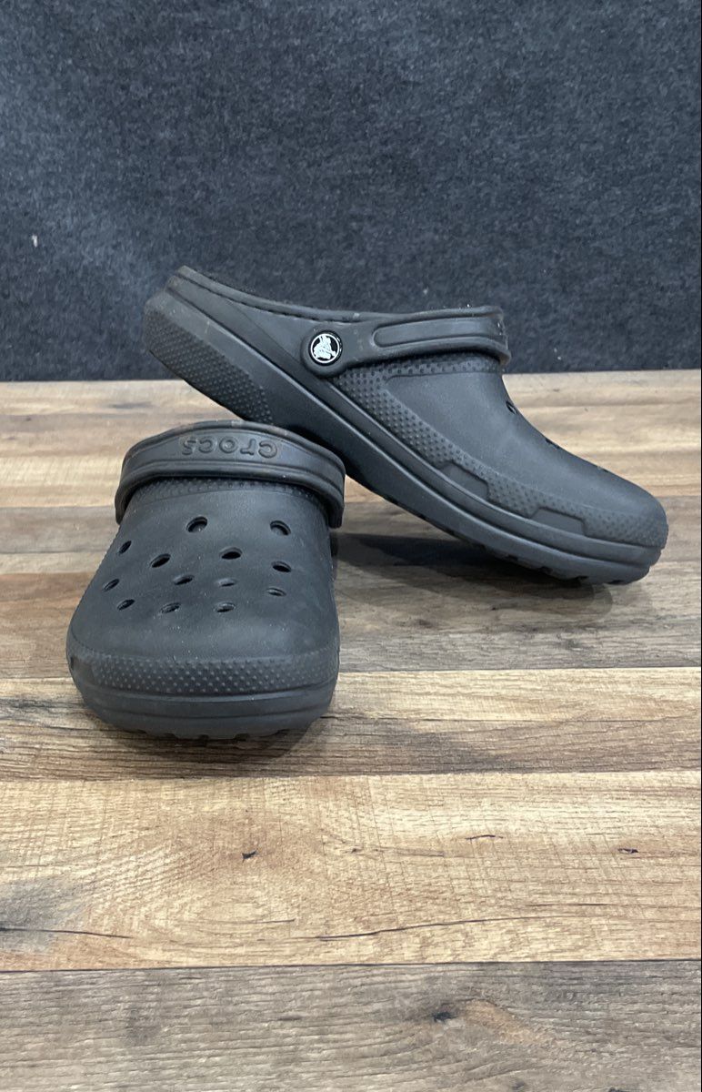 Crocs Classic Lined Clog Black Dual Comfort Size Men's 9 Women's 11
