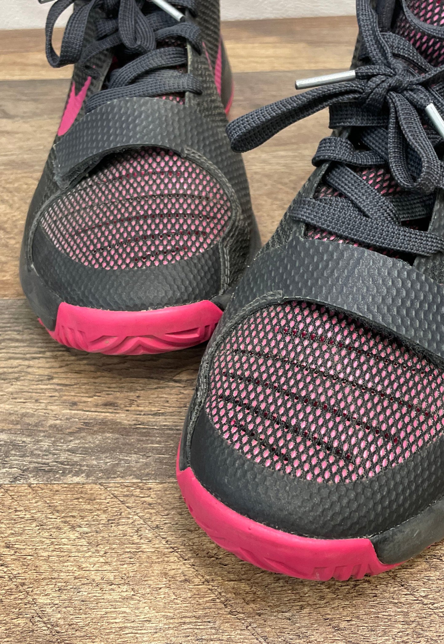 Nike KD Trey 5 III Black Pink Basketball Shoes Size 7Y