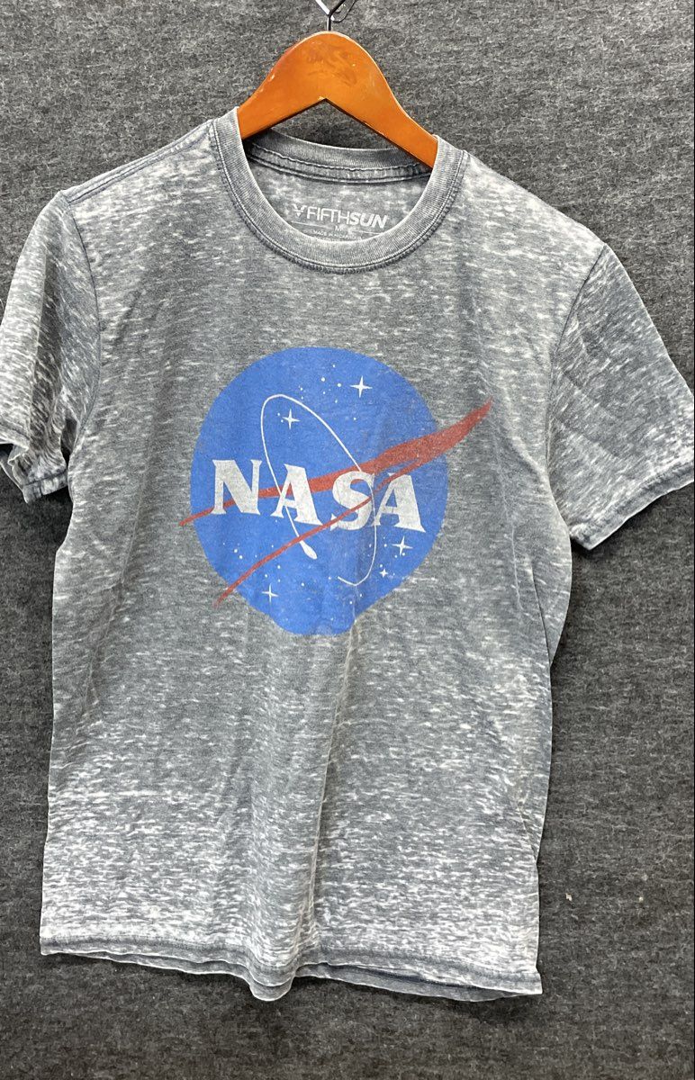 Fifth Sun Men's NASA Logo Graphic T-shirt Gray Burnout Acid Wash Sz M