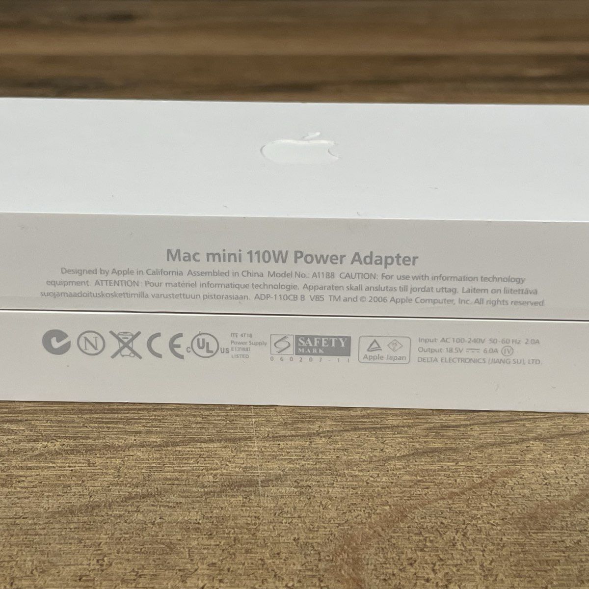 Genuine OEM Apple A1188 Mac mini 110W 18.5V 6A AC Power Adapter Supply