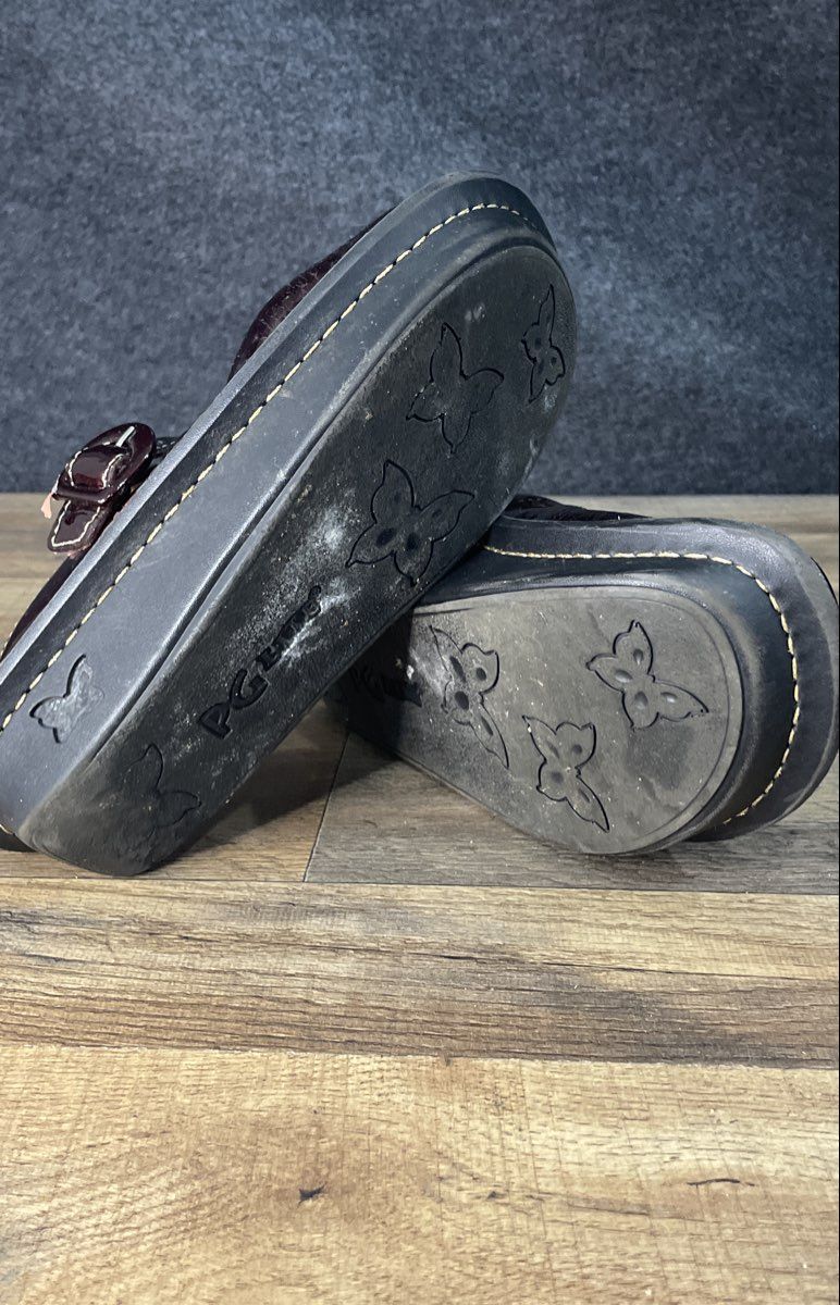 Alegria Paloma Burgundy Patent Leather T-Strap Mary Jane Clogs Women's Size 37