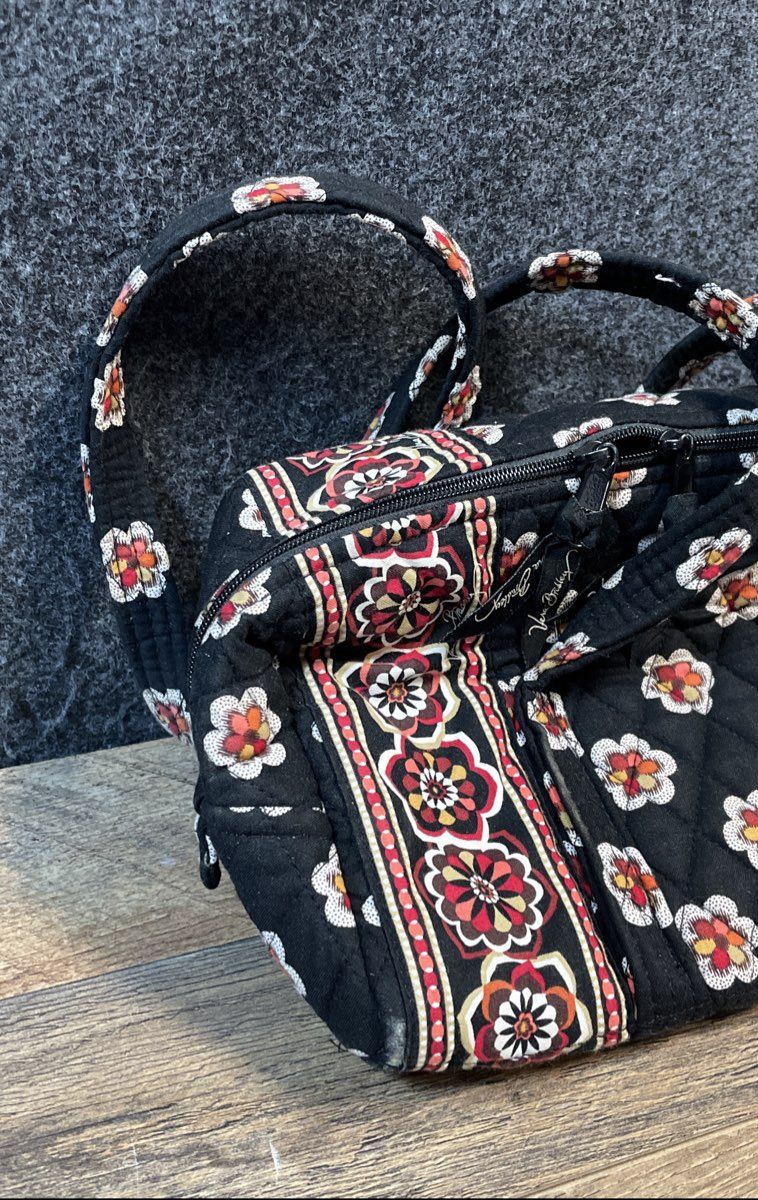 Vera Bradley Black Floral Quilted Cotton Satchel Handbag Red Plaid Lining
