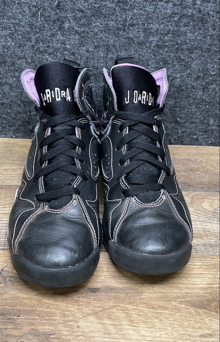 Air Jordan 7 Retro GS Black Barely Grape Rush Fuchsia Size 5.5Y