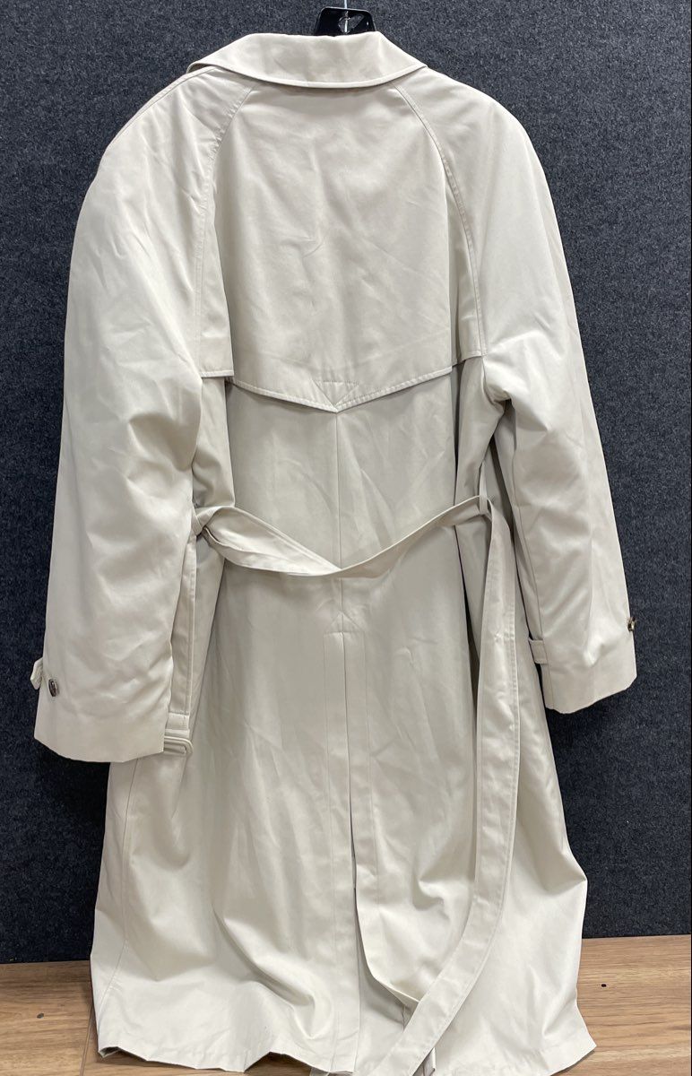 London Fog Men's Beige Double Breasted Belted Trench Coat Plaid Sz 40 REG