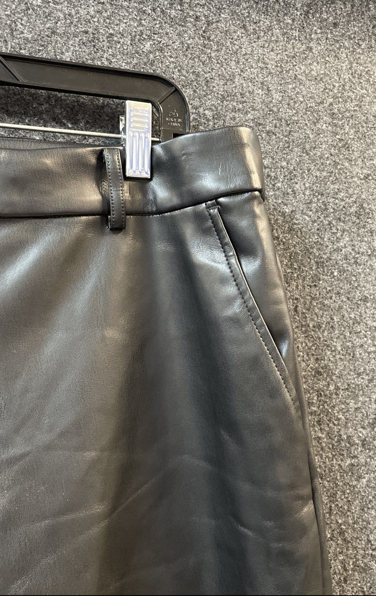 Wonderly Women's Black Faux Leather Wide Leg Pants Sz 16 NWT