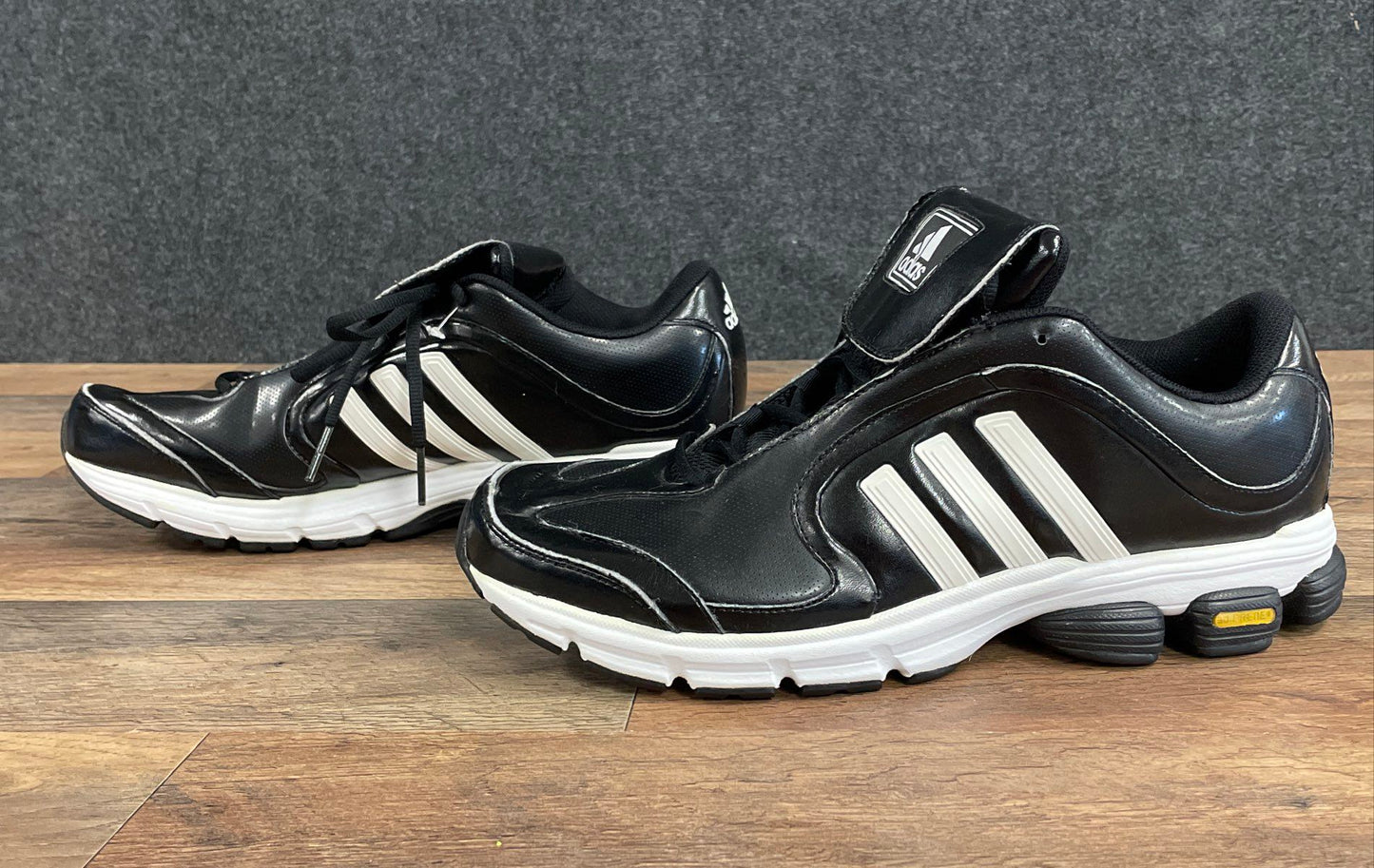 Adidas PowerAlley Trainer Black White Baseball Turf Shoes Men's Size 13