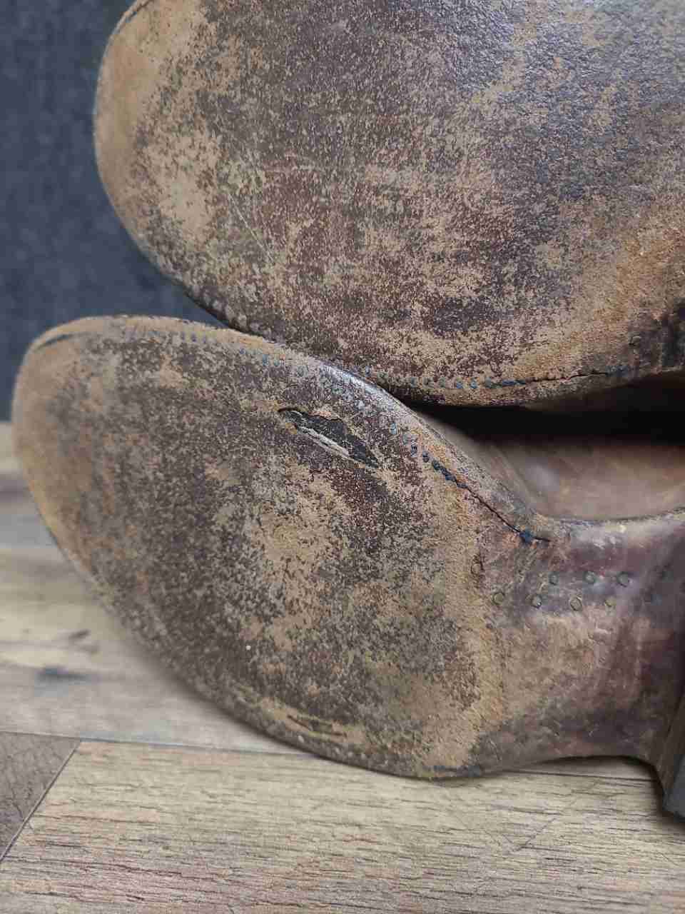 Vintage Justin 2253 Brown Leather Western Cowboy Boots Size 9.5